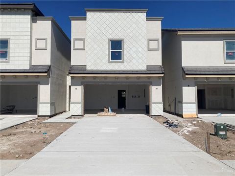 Townhouse For Sale - 2223 Dorado Drive<br/> Mission, TX 78573