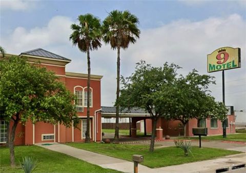 9204 S Cage Boulevard Pharr TX 78577