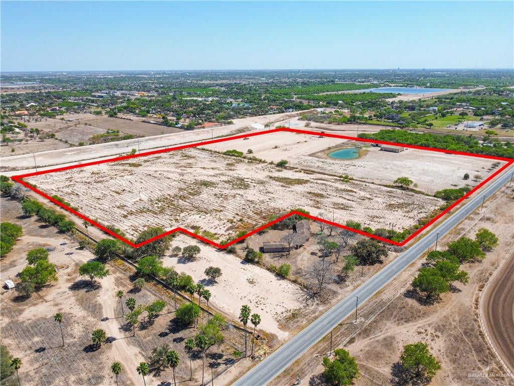 9810 & 00 N Taylor Road