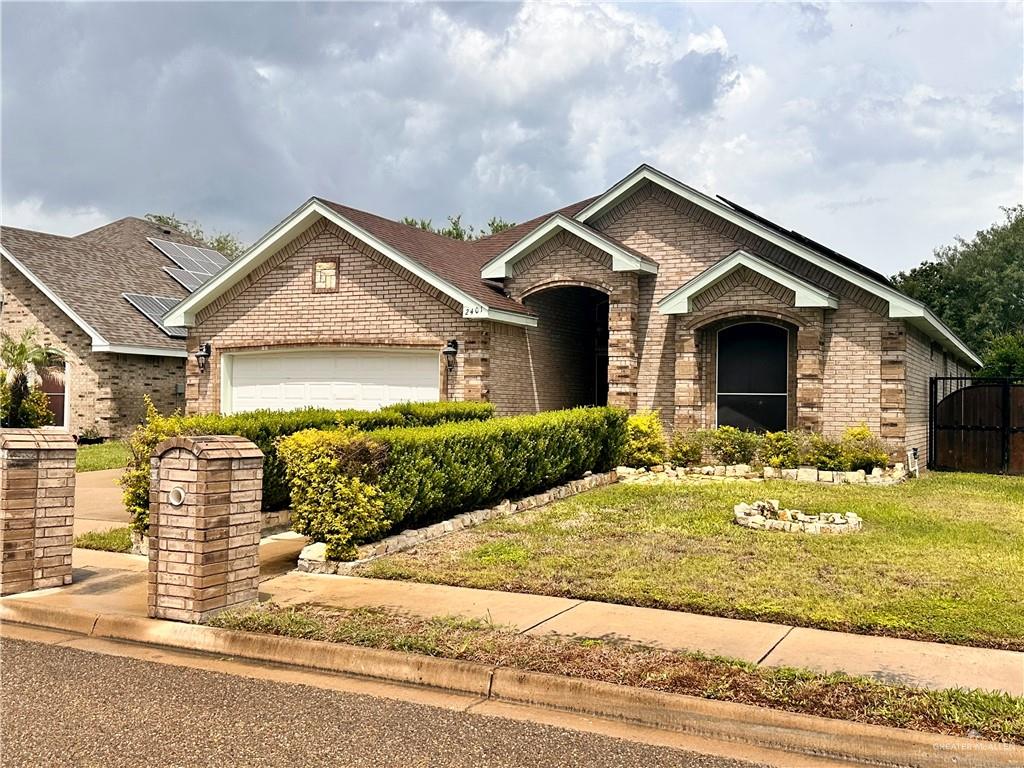 2401 S Gardenia Street, Pharr, Texas image 2