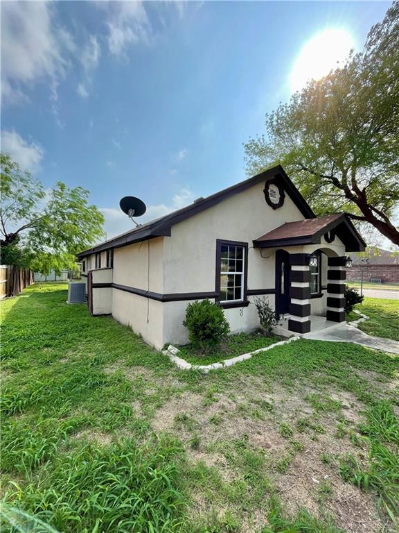 508 W Chavez Street, Edinburg, Texas image 3