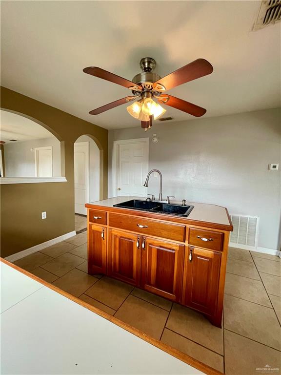 508 W Chavez Street, Edinburg, Texas image 10