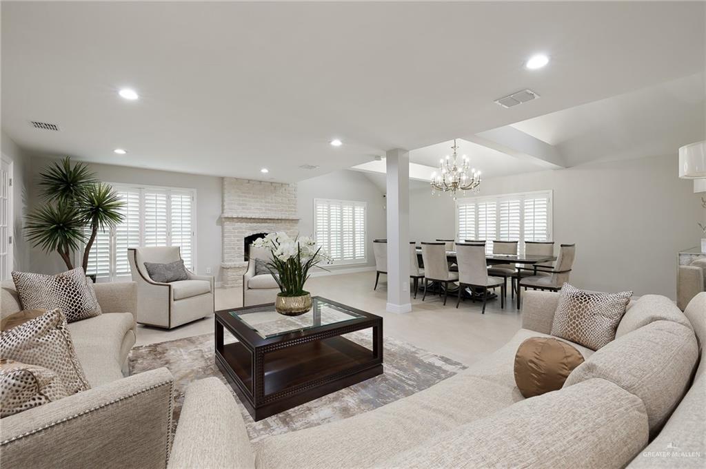 Mcallen, Texas, 78504, United States, 5 Bedrooms Bedrooms, ,5 BathroomsBathrooms,Residential,Active,1959956