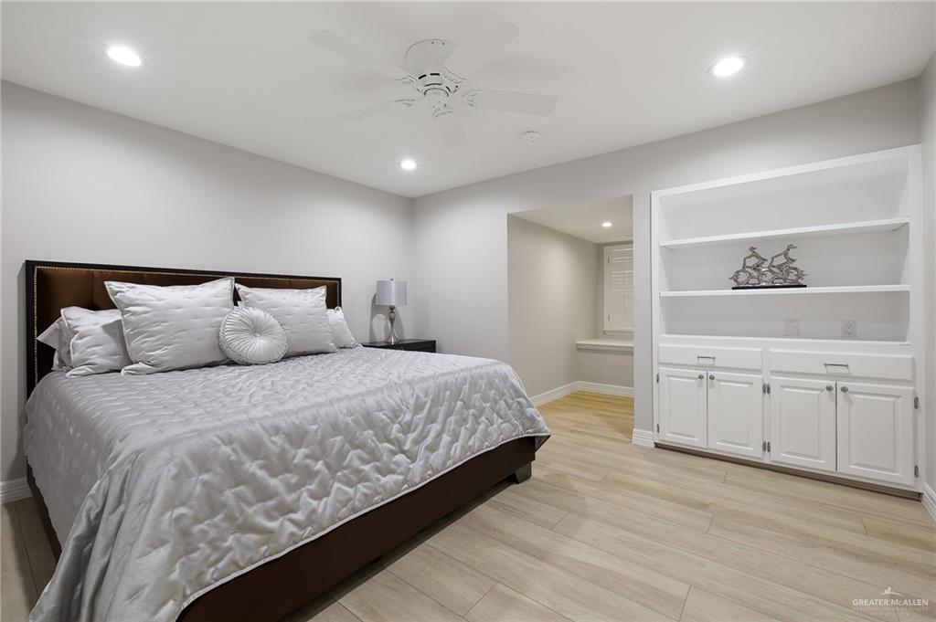 Mcallen, Texas, 78504, United States, 5 Bedrooms Bedrooms, ,5 BathroomsBathrooms,Residential,Active,1959956