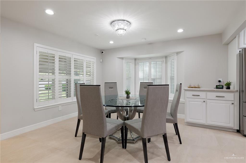 Mcallen, Texas, 78504, United States, 5 Bedrooms Bedrooms, ,5 BathroomsBathrooms,Residential,Active,1959956