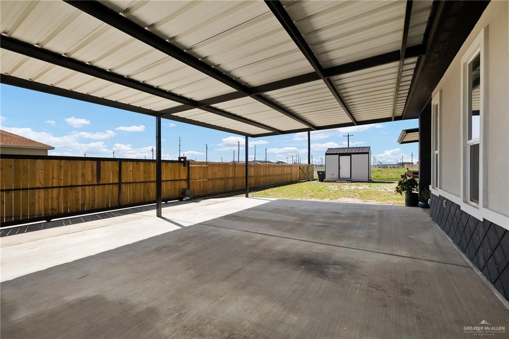 319 Contento Avenue, Donna, Texas image 11