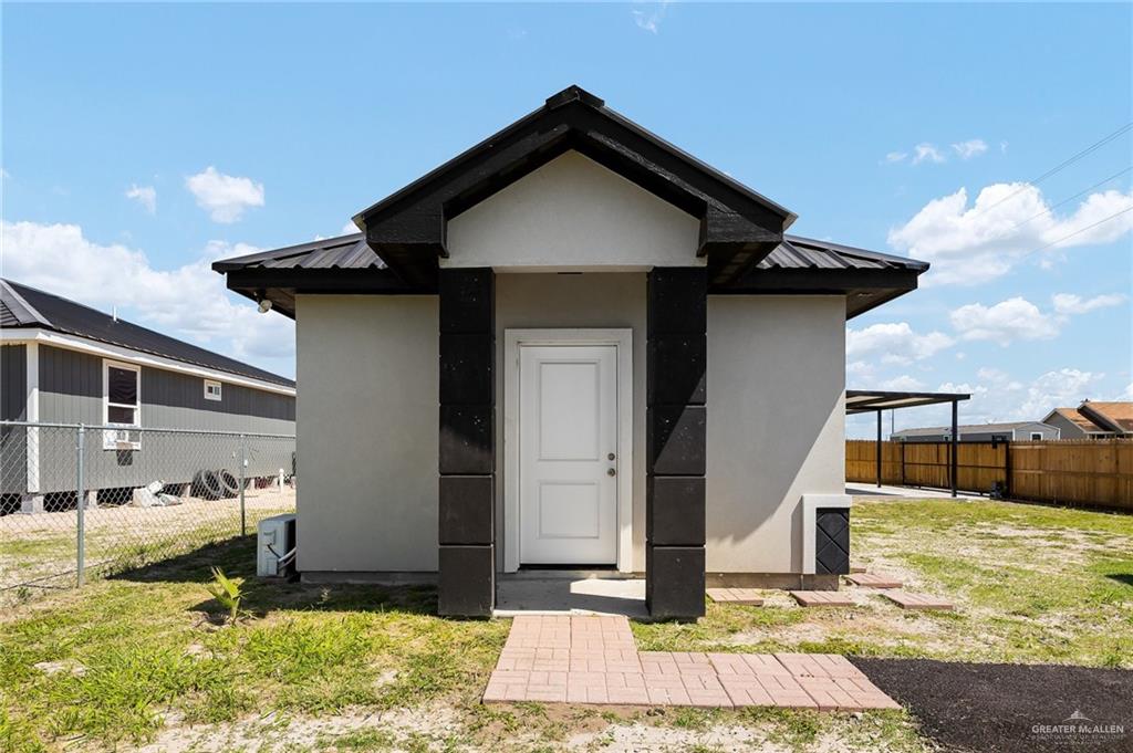 319 Contento Avenue, Donna, Texas image 14