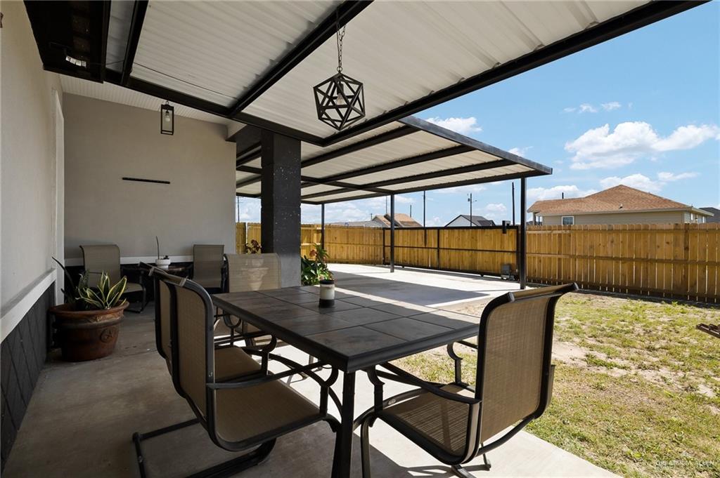 319 Contento Avenue, Donna, Texas image 16