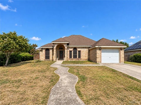 Homes For Sale - 3013 Cactus Drive<br/> Weslaco, TX 78599
