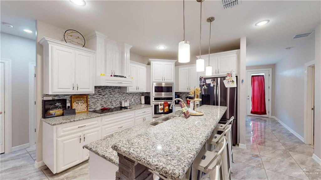 1003 Pear Street, Pharr, Texas image 10