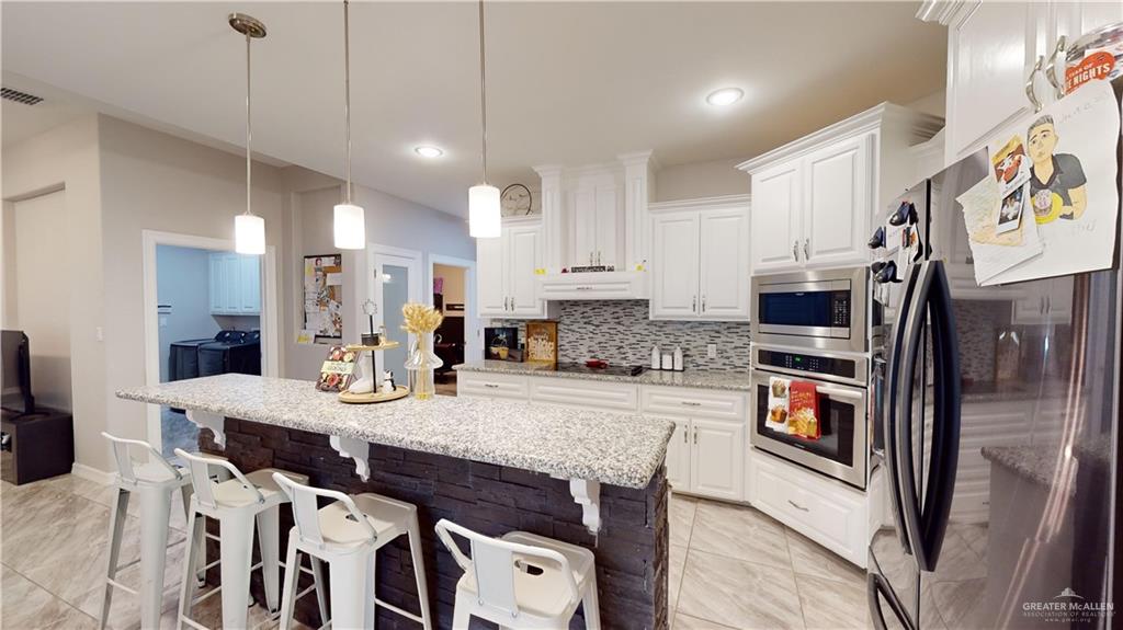 1003 Pear Street, Pharr, Texas image 11
