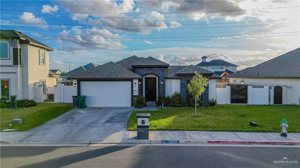 1003 Pear Street, Pharr, Texas image 2