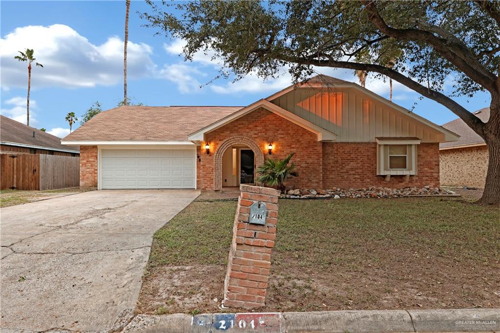 2104 Nightingale Avenue, McAllen, Texas image 2