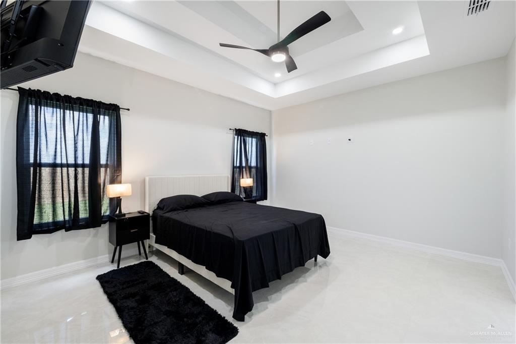 1300 Milania Drive, La Feria, Texas image 11