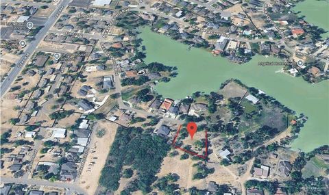 Vacant Land For Sale - 972 S Kika De La Garza Boulevard<br/> La Joya, TX 78560