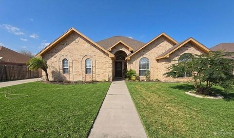Photo of 1509 Oak Drive, Mission, TX 78572 (MLS # 497427)