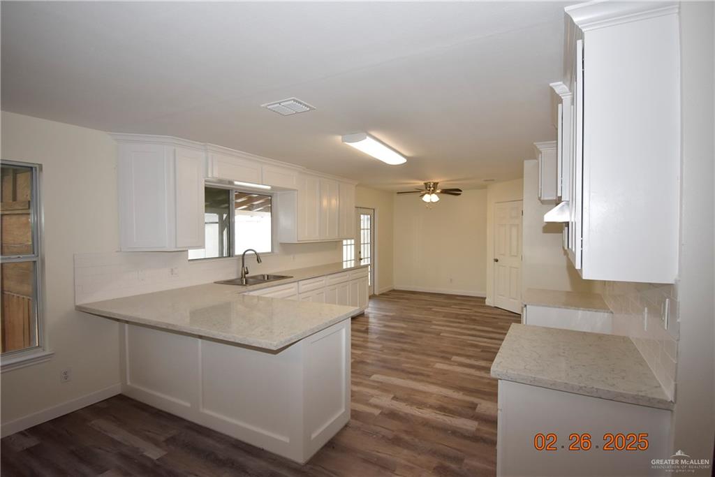 2402 W Taft Street, Weslaco, Texas image 3