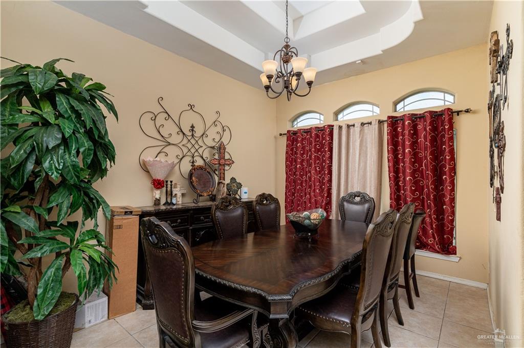 838 Quail Hollow Drive, Weslaco, Texas image 4