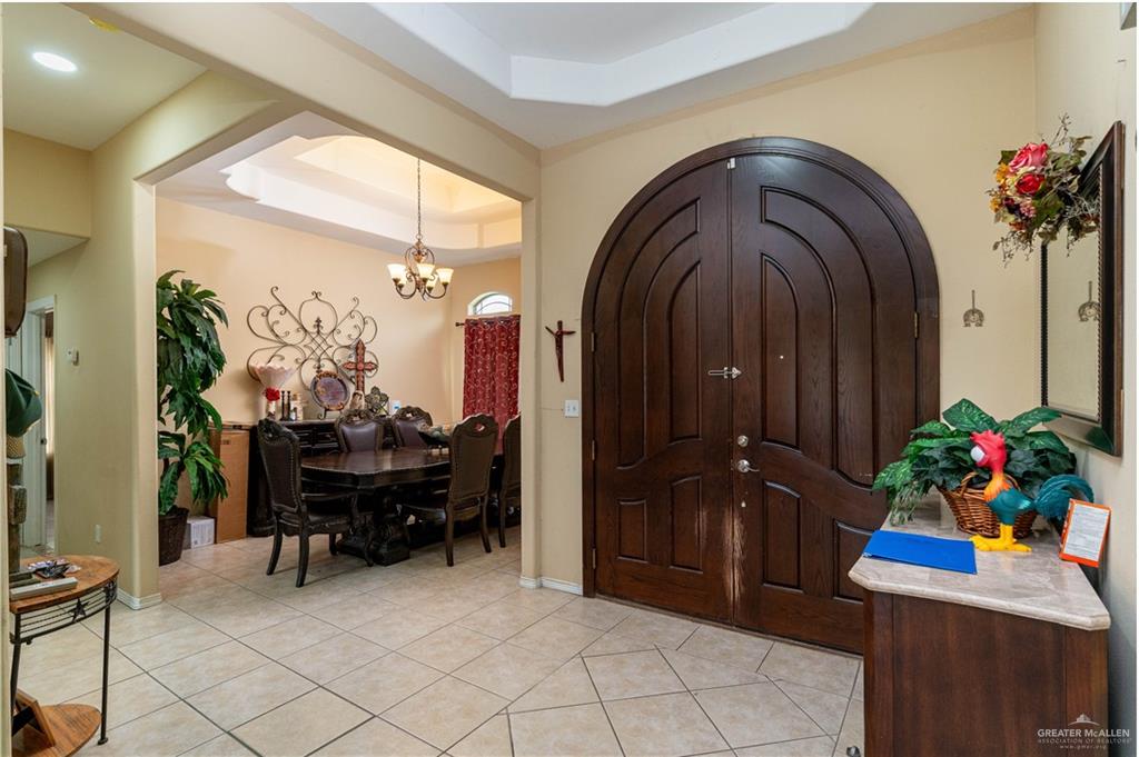 838 Quail Hollow Drive, Weslaco, Texas image 3