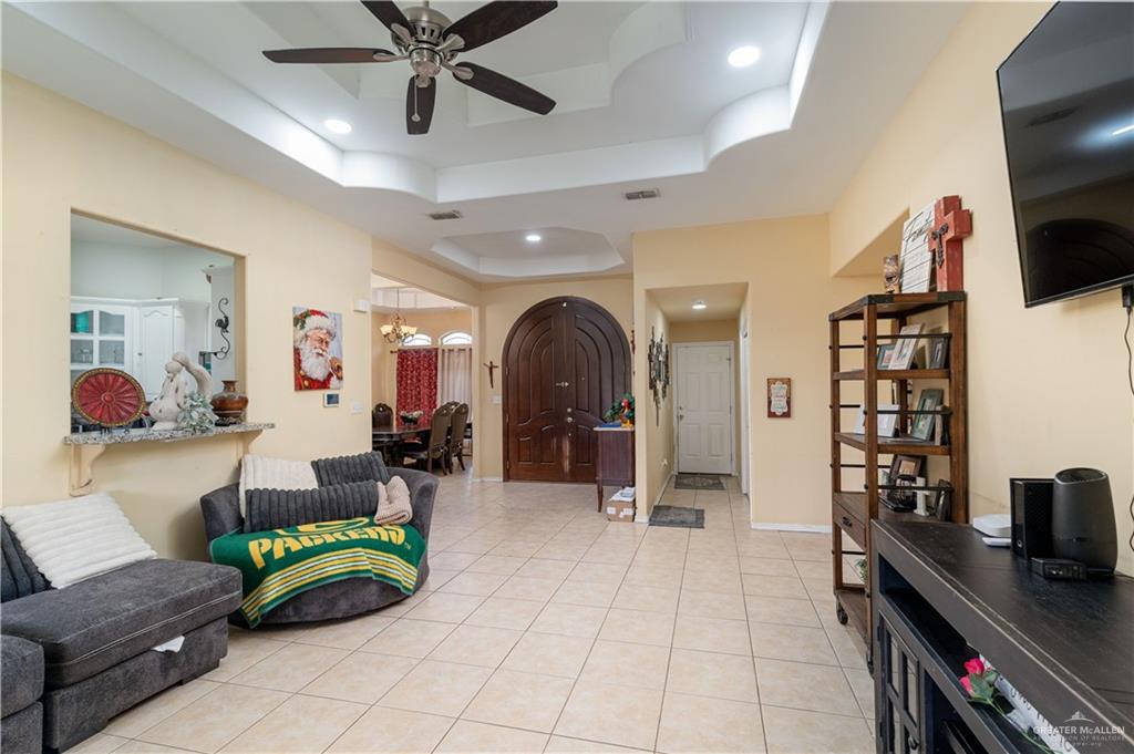 838 Quail Hollow Drive, Weslaco, Texas image 9