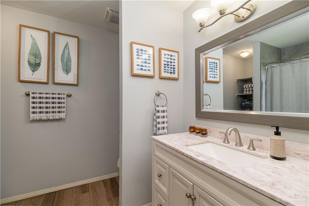 2105 Nightingale Avenue, McAllen, Texas image 13