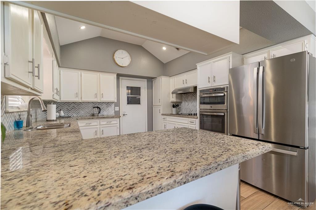 2105 Nightingale Avenue, McAllen, Texas image 5