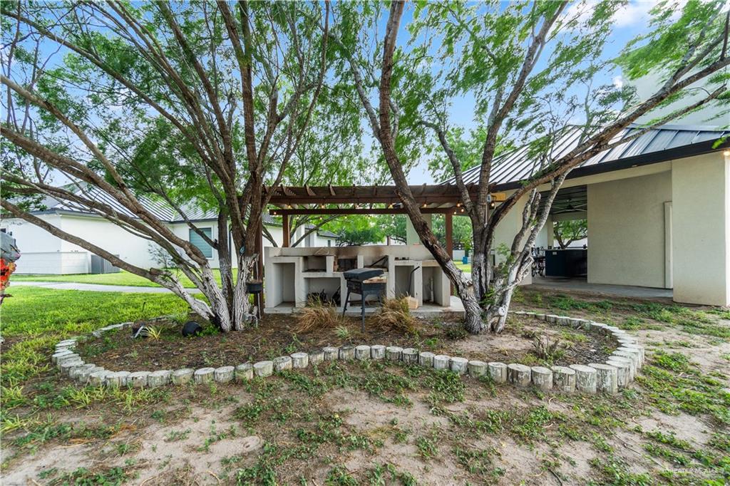 1412 E Mile 2 Road, Mission, Texas image 28