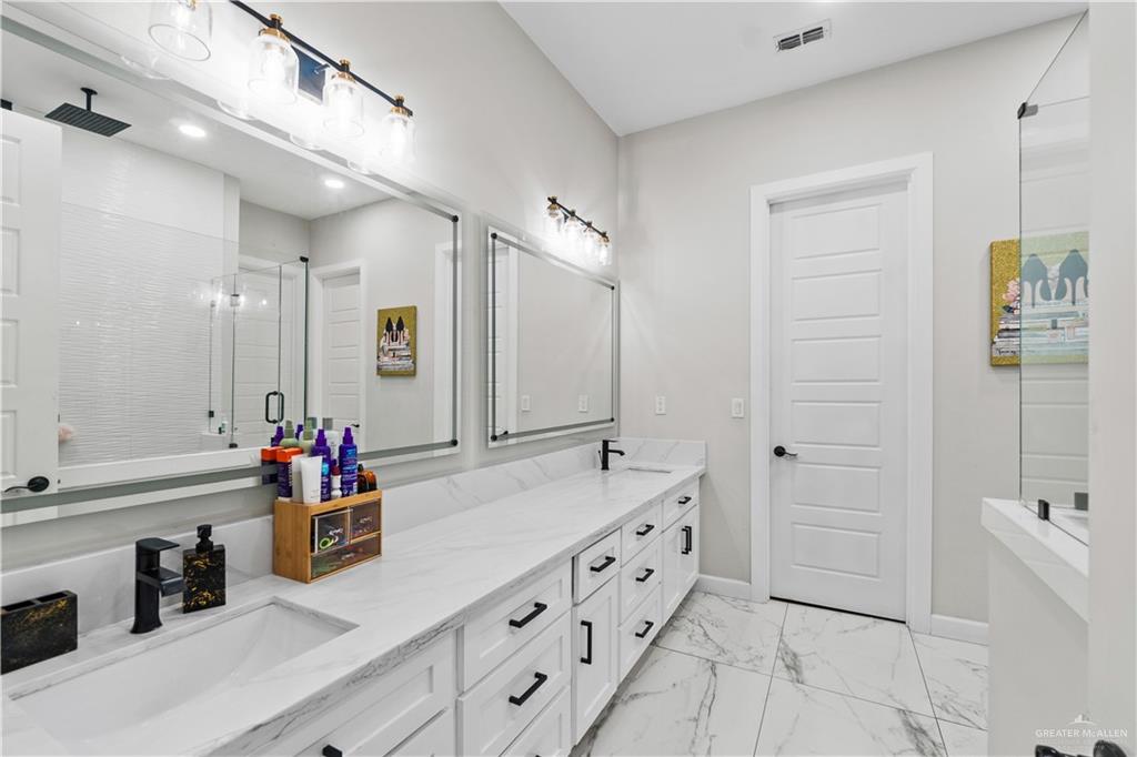 1412 E Mile 2 Road, Mission, Texas image 18