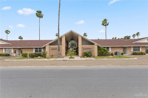 Photo of 601 Hibiscus Avenue #19, McAllen, TX 78501 (MLS # 502756)