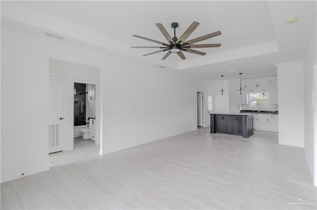 2005 Hacienda Circle, Harlingen, Texas image 3