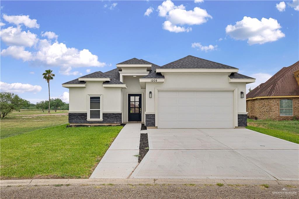 1209 Rhett Drive, Pharr, Texas image 1