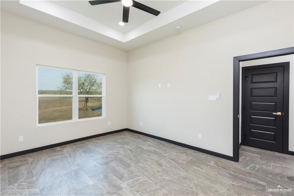 1209 Rhett Drive, Pharr, Texas image 9