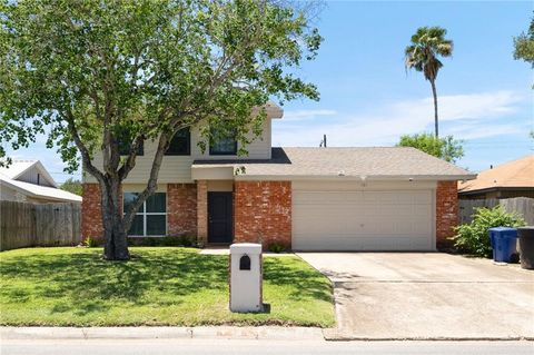 Homes For Sale - 101 W Camellia Avenue<br/> McAllen, TX 78501