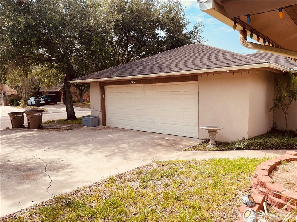 2105 Ann Street, Edinburg, Texas image 2