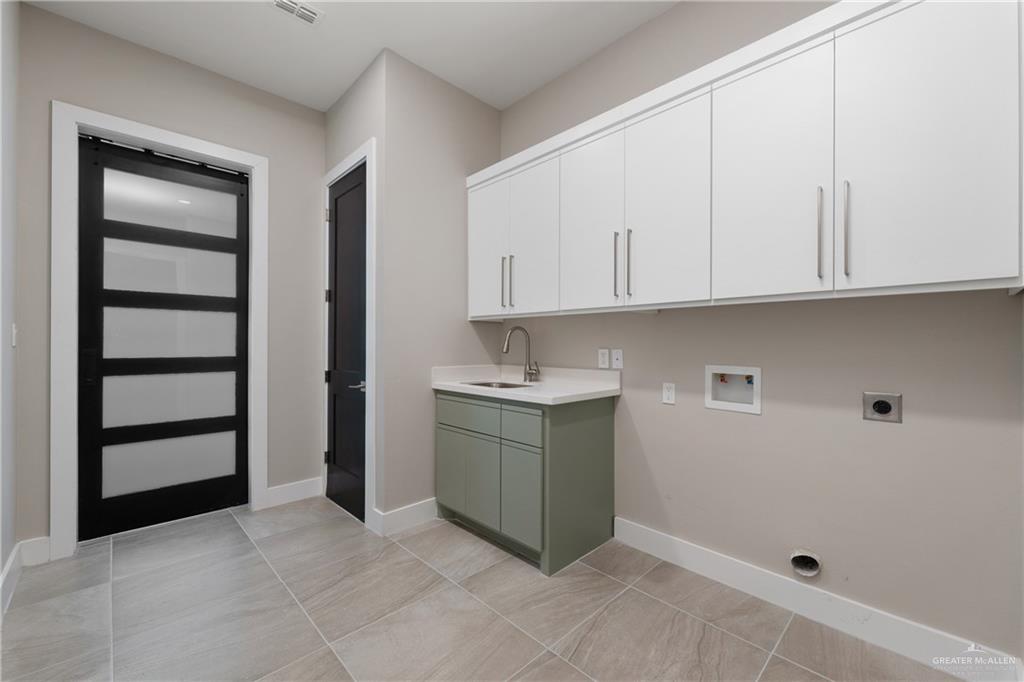 1426 Kalob Circle, Harlingen, Texas image 32