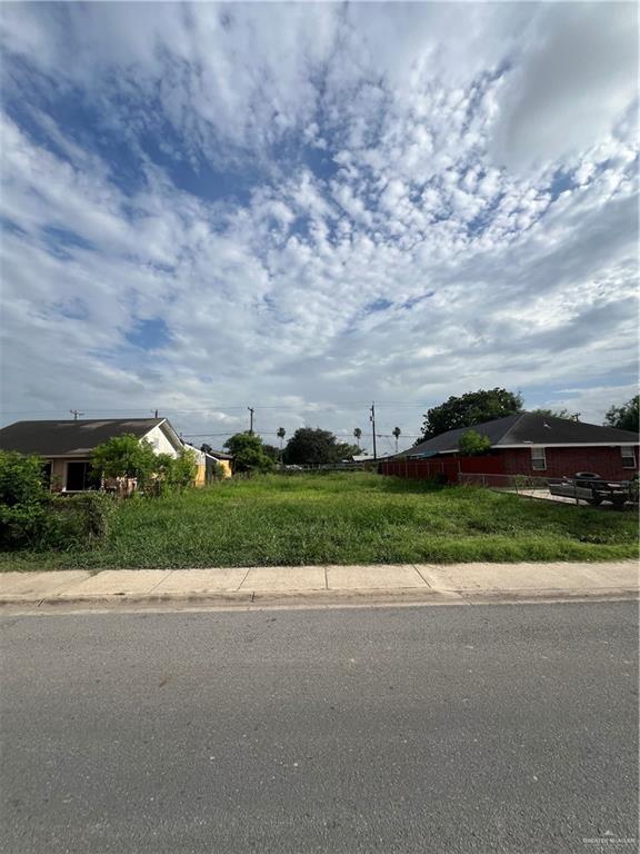 2117 W Hackberry Avenue, McAllen, Texas image 2