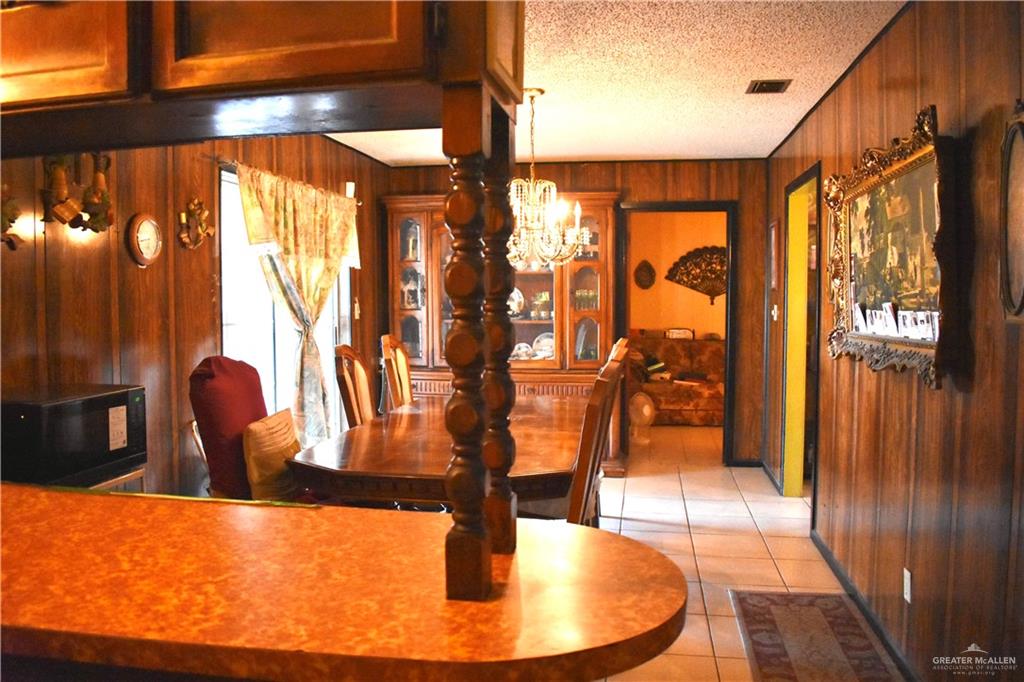 712 N Padre Avenue, Weslaco, Texas image 10