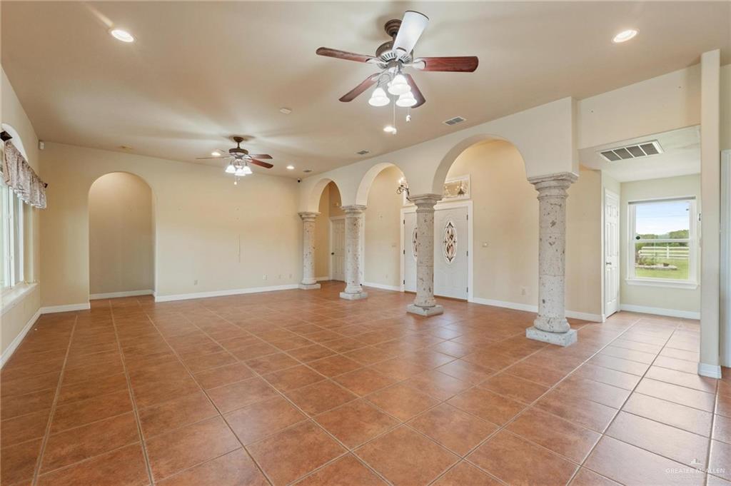 12612 E Clark Road, La Feria, Texas image 4