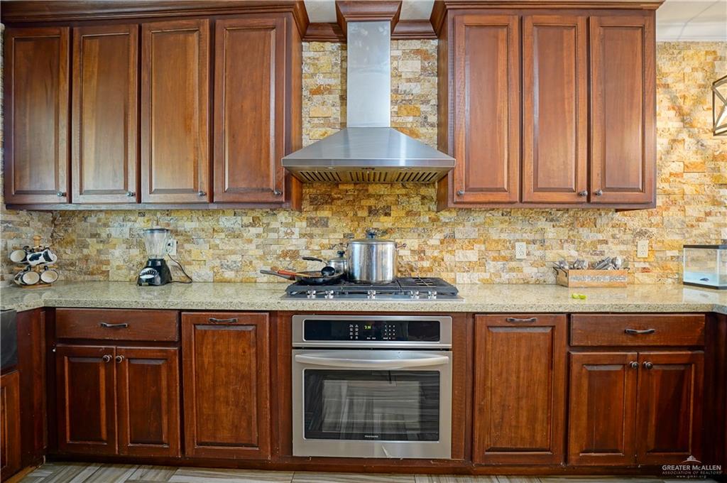 206 Ranchito Street, Weslaco, Texas image 16