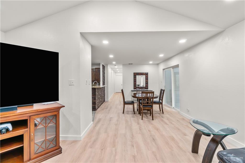 208 Parkview Circle, Harlingen, Texas image 26