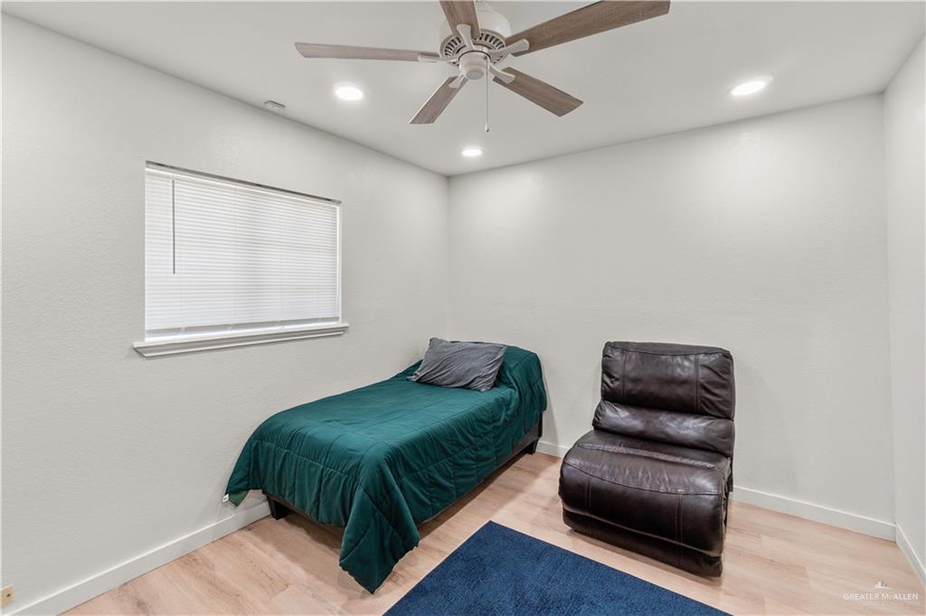 208 Parkview Circle, Harlingen, Texas image 17