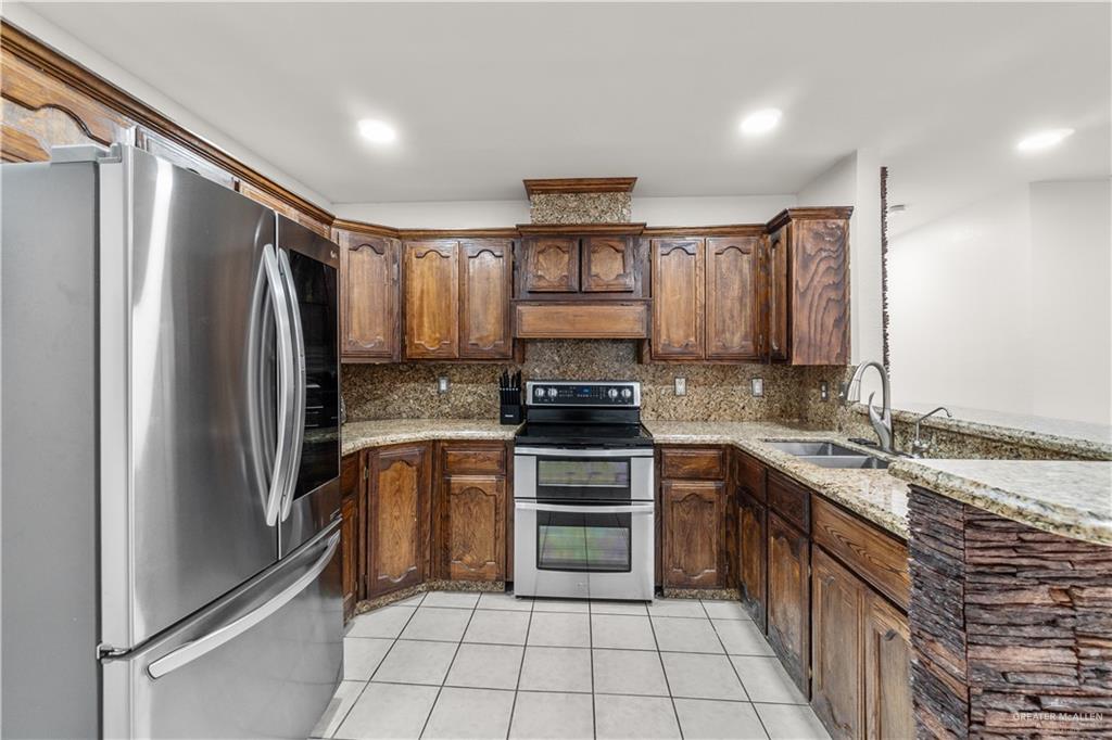 208 Parkview Circle, Harlingen, Texas image 19