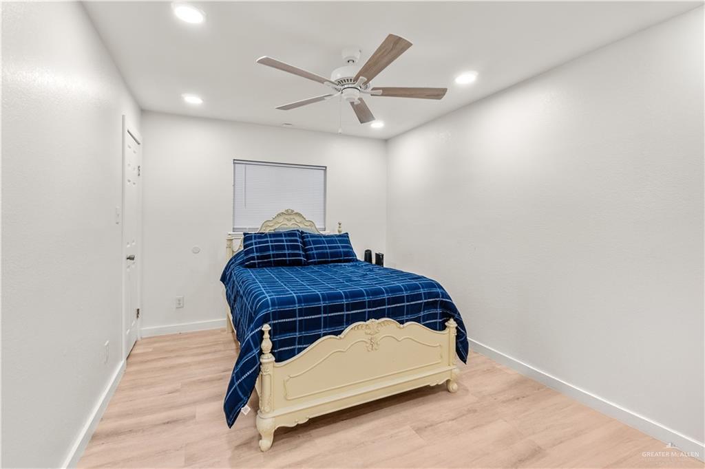 208 Parkview Circle, Harlingen, Texas image 14