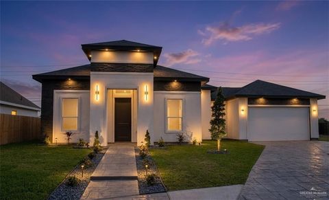 Photo of 539 Hunter Drive, Alamo, TX 78516 (MLS # 496592)