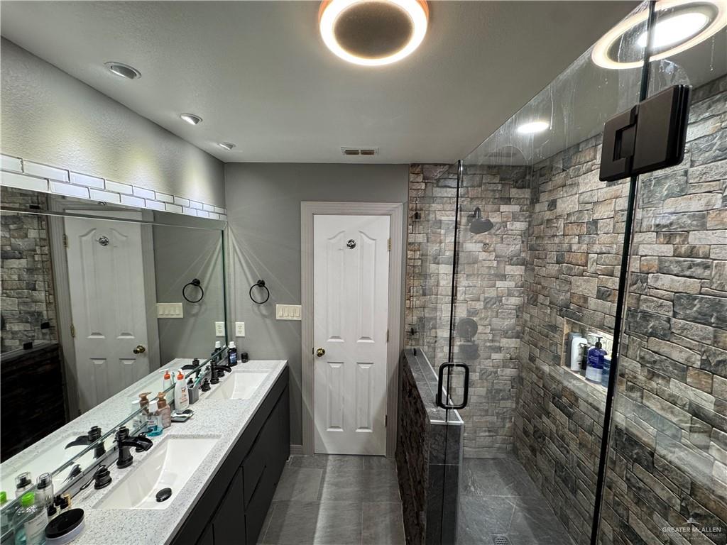 2608 Salamanca Street, Pharr, Texas image 11