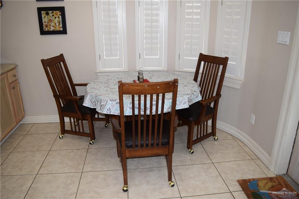 2707 Live Oak Street, Mission, Texas image 14
