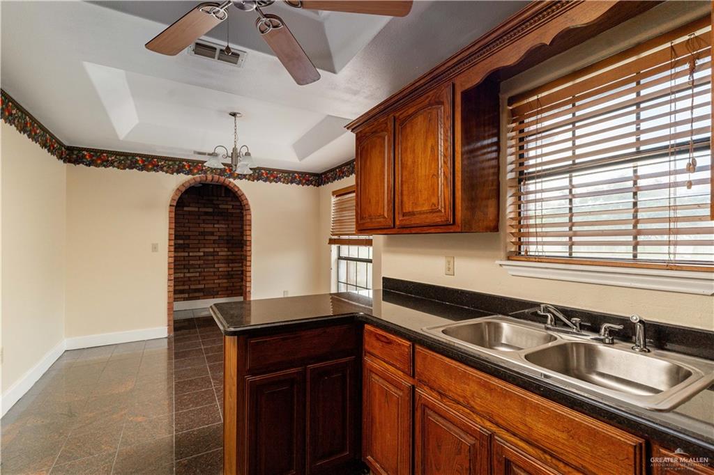 1105 Victory Street, San Juan, Texas image 5