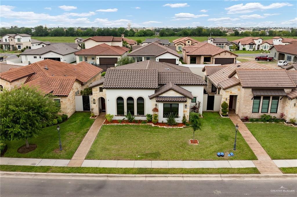 809 Grayson Avenue, McAllen, Texas image 2