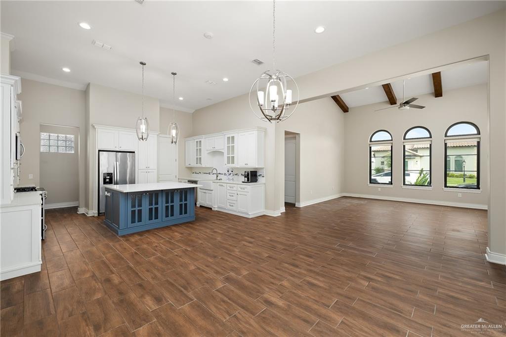 809 Grayson Avenue, McAllen, Texas image 8