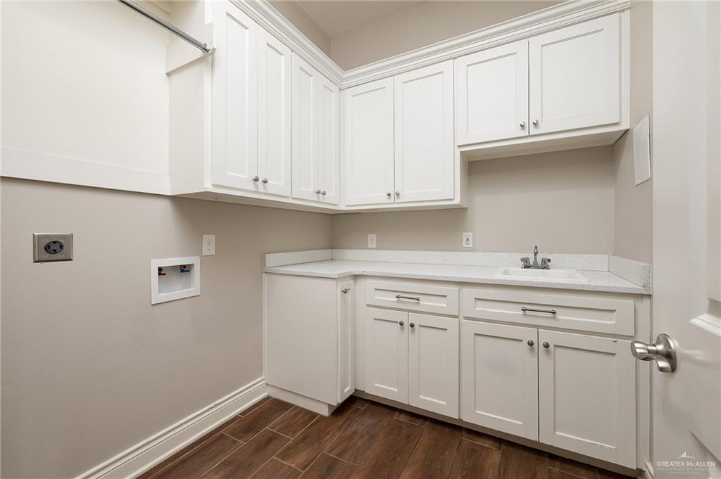 809 Grayson Avenue, McAllen, Texas image 11